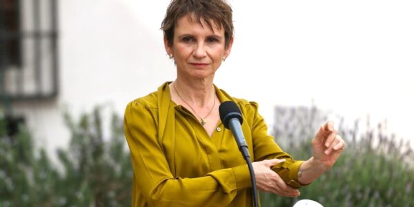 Carolina Tohá: De la Casa al Ministerio y Ahora a La Moneda – Una Historia que Late al Ritmo de Chile