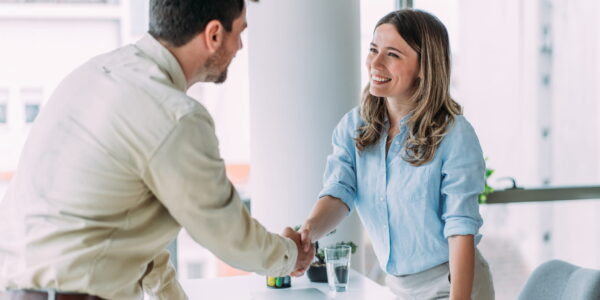 12 preguntas y respuestas en la entrevista de trabajo a las que te enfrentarás siempre