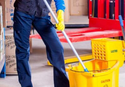 userImages_cv8aNJ2gqyN6kPTTYHTcytcl5aA3_thumb@cover_servicios-de-aseo-en-oficinas-y-conjuntospng_9714540